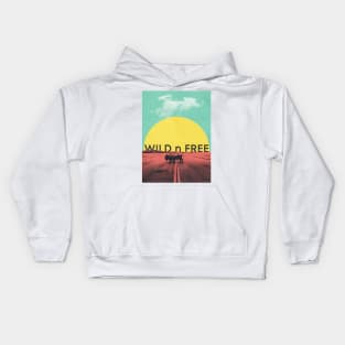 Wild Bison Roaming Graphic Art Kids Hoodie